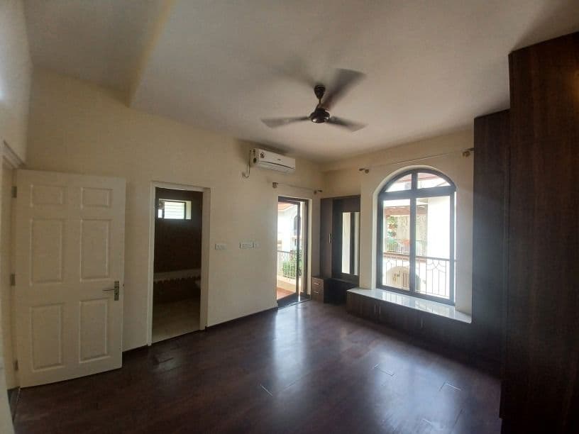 LGCL Beautiful World 3BHK