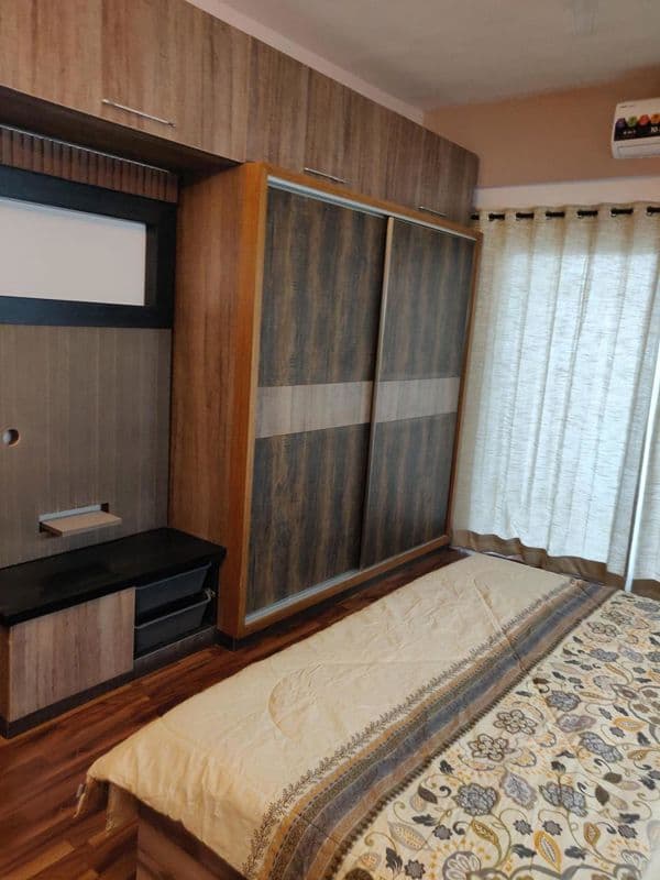LGCL Beautiful World 4BHK